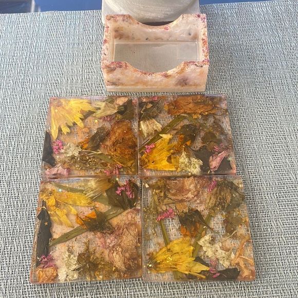 Handmade Pressed Flower Coaster Set and Holder Square Sunny - Picture 10 of 17